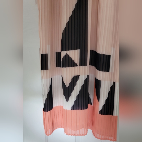 Womens French Connection Chiffon Dress Size 8, long flowy  pastel/bold print,New - Picture 10 of 16